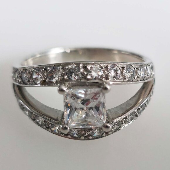 Sterling Silver Princess Cut CZ Ring - Picture 8 of 8